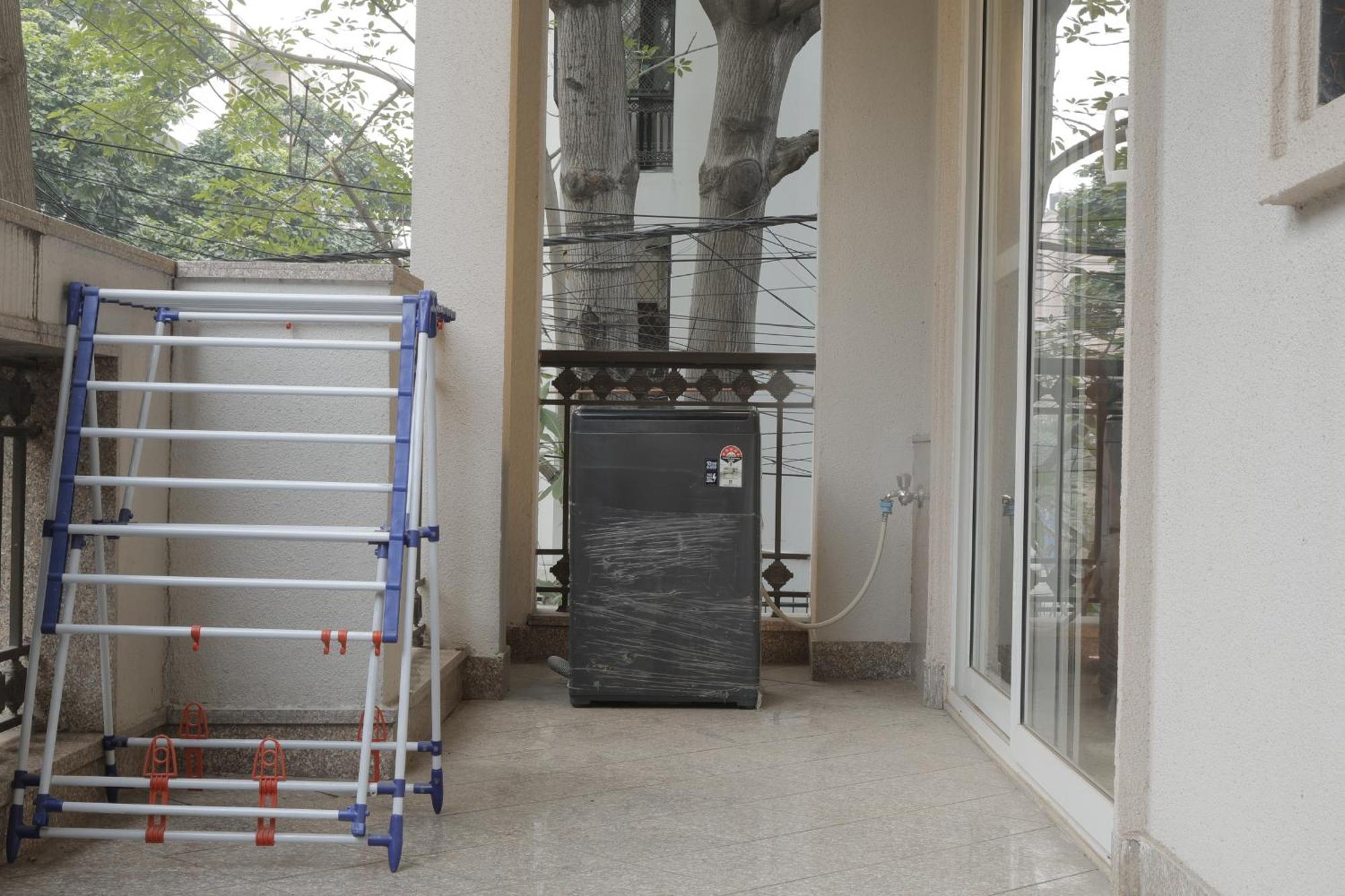Under My Roof Superio Bed & Breakfast New Delhi Exterior photo