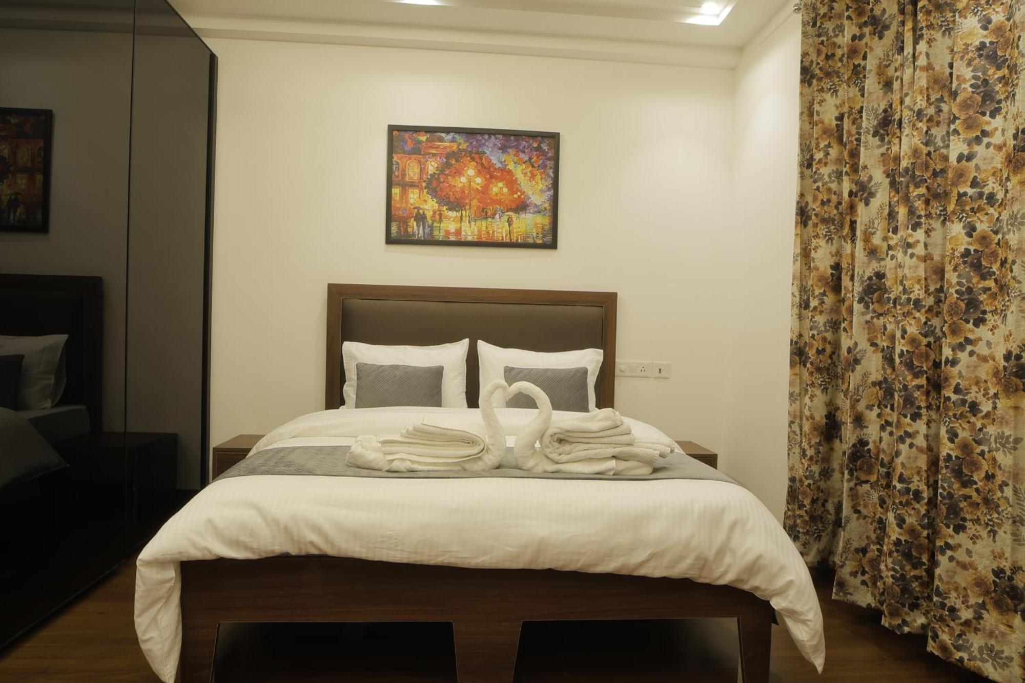 Under My Roof Superio Bed & Breakfast New Delhi Exterior photo